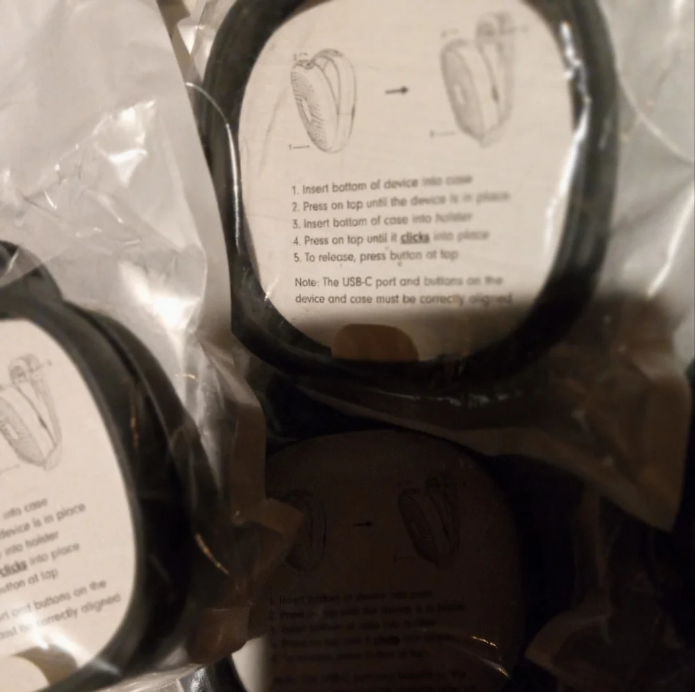 For swivel earpiece with pit and slim plug, 45 spring clip kits, 4 hs cont.,1ear